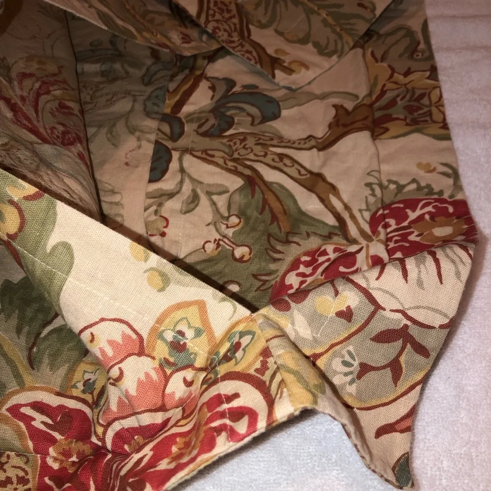 Pottery Barn Floral Standard Pillow Shams Set of Two, Tan with Floral Print, EUC